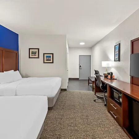 Comfort Inn & Suites Fairborn Near Wright Patterson Afb Exterior photo