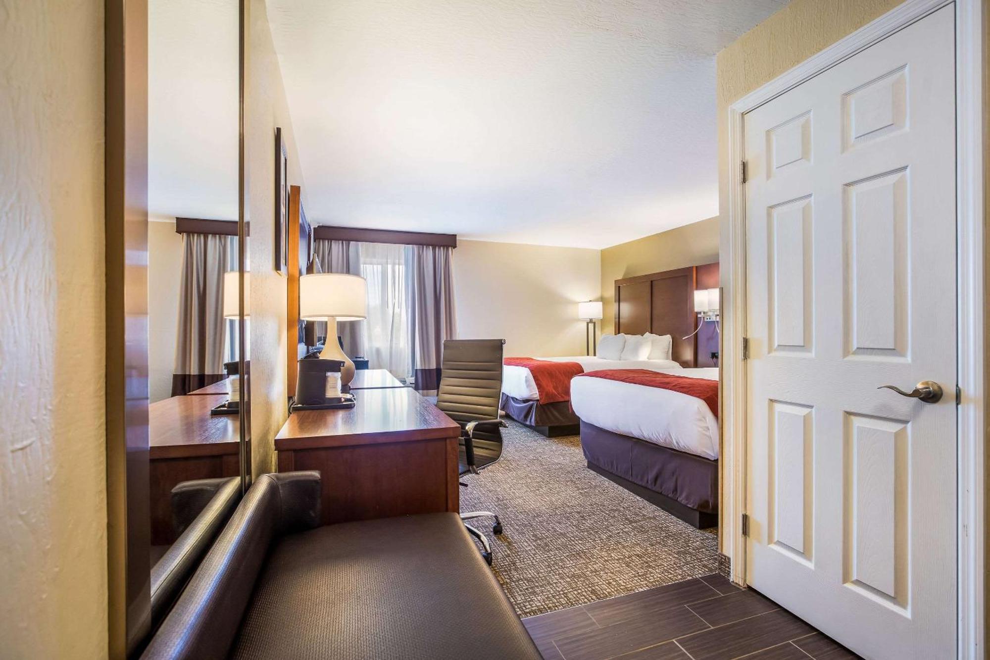 Comfort & Near Wright Patterson Afb 3*
