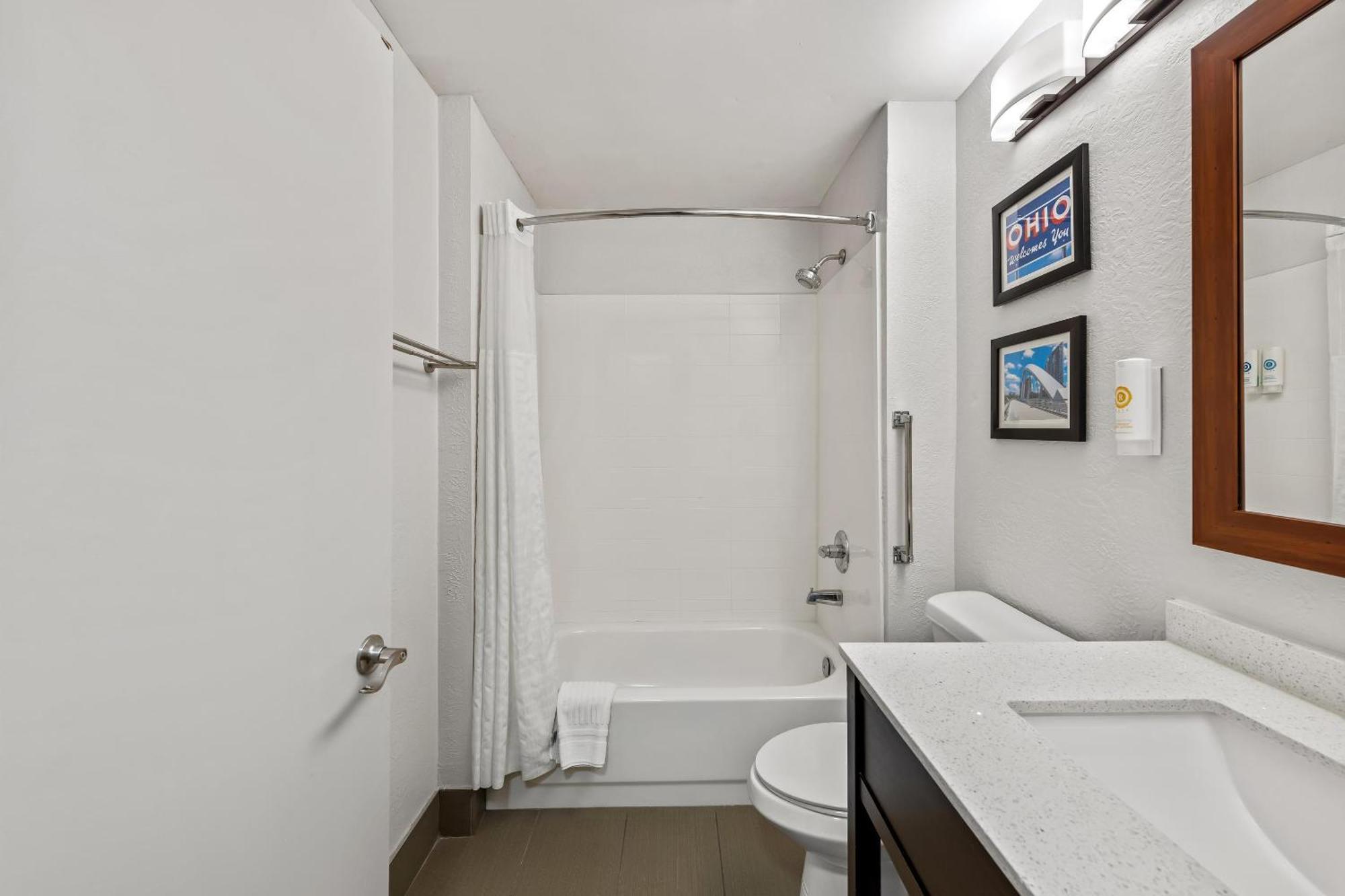 Comfort & Near Wright Patterson Afb Hotel Fairborn