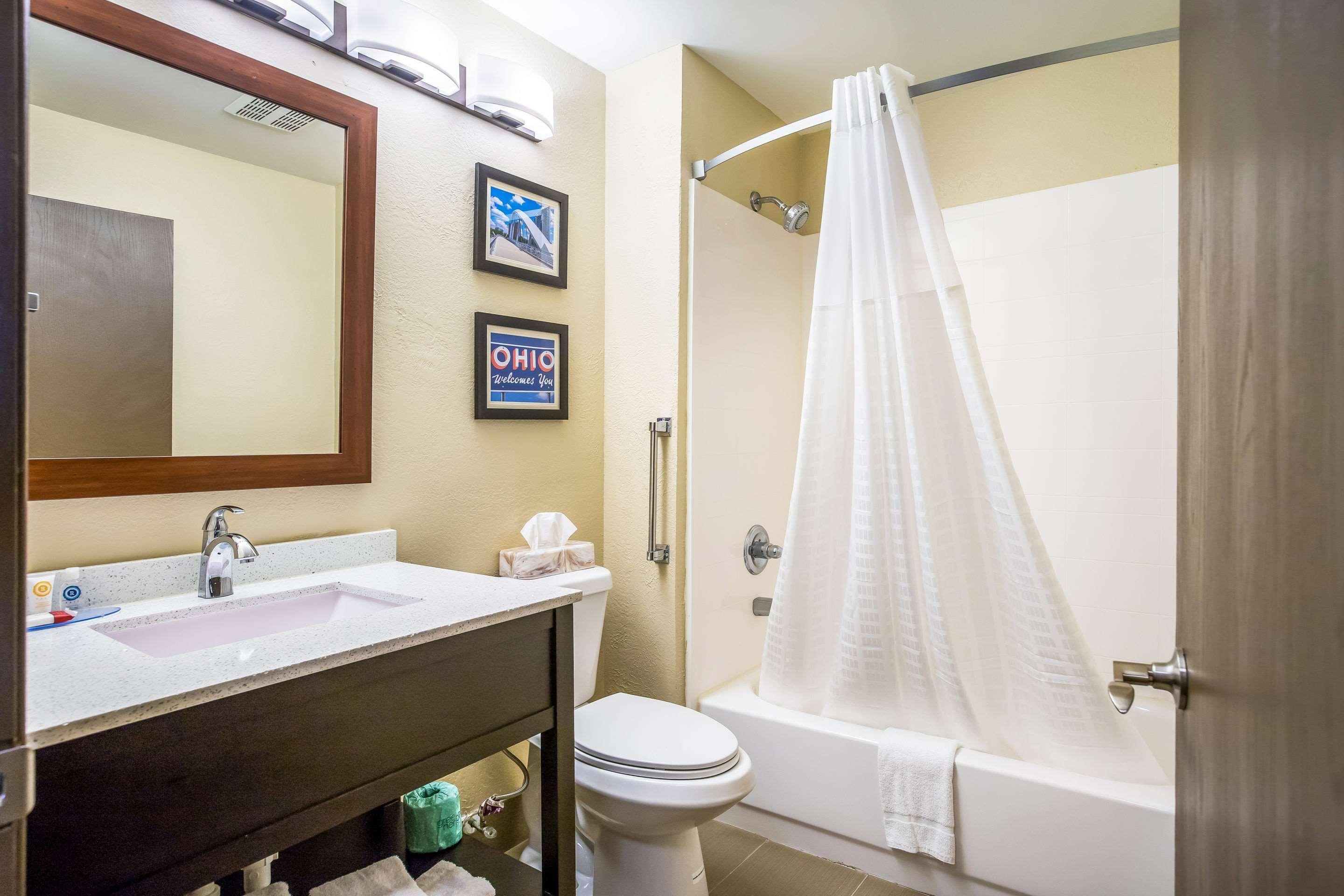 Hotel Comfort & Near Wright Patterson Afb