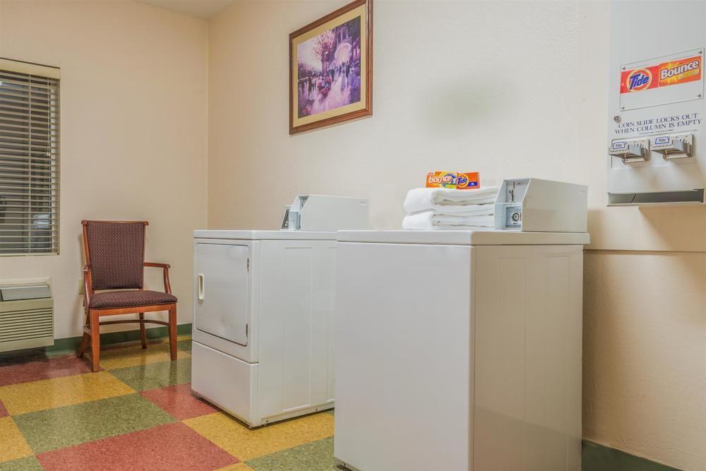 Comfort & Near Wright Patterson Afb Hotel