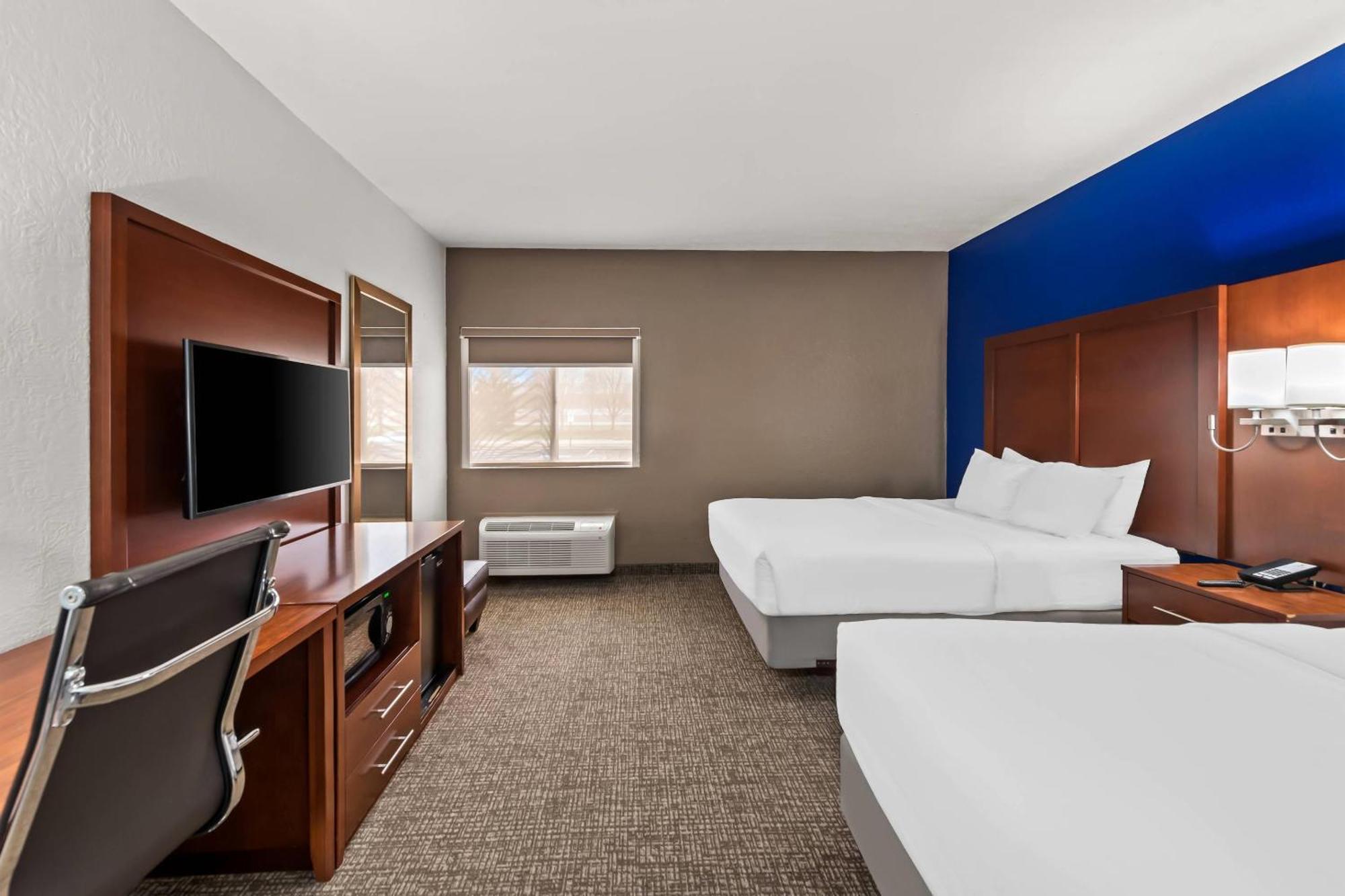 Comfort & Near Wright Patterson Afb Hotel 3*